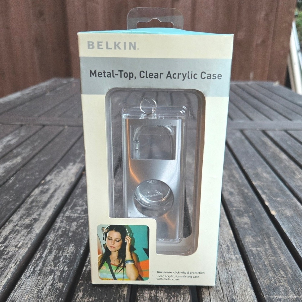 Belkin Metal Top Clear Acrylic Case for iPod Mini Vintage NIB